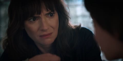 Stranger.Things.S02E04