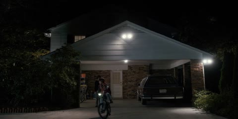 Stranger Things — watch TV series online in HD